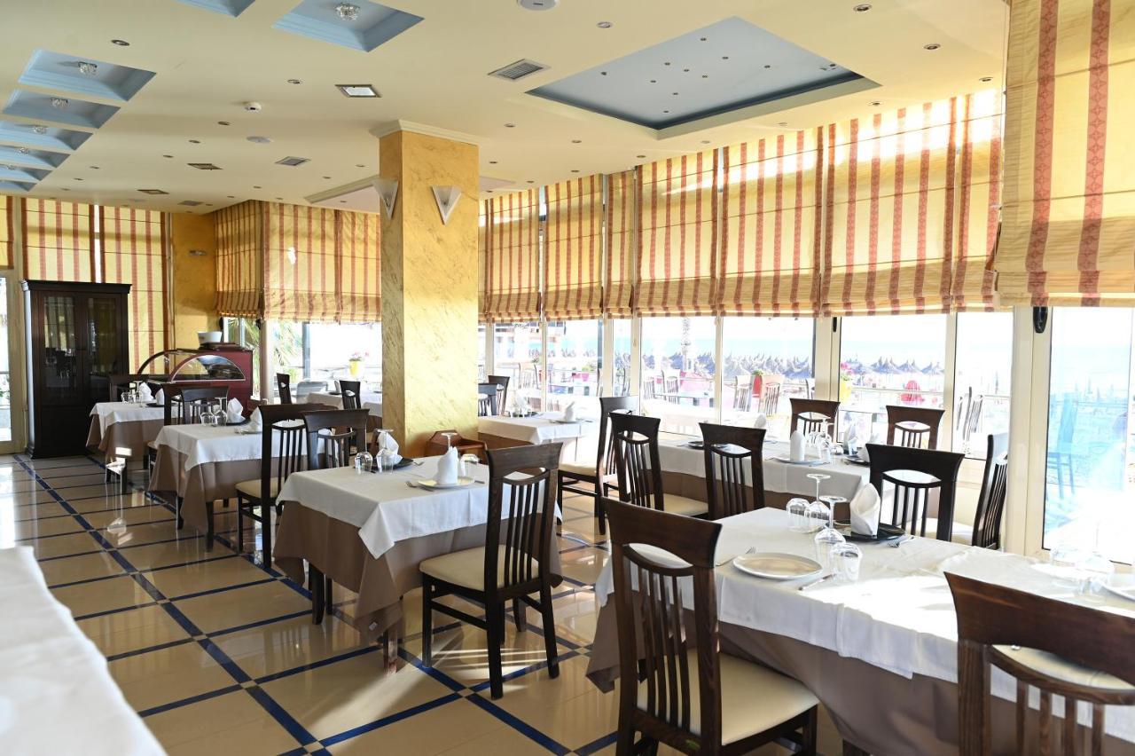 Vila Oxinn Kryemëdhej Dış mekan fotoğraf