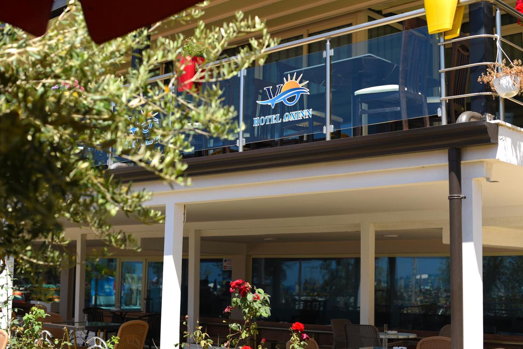 Vila Oxinn Kryemëdhej Dış mekan fotoğraf
